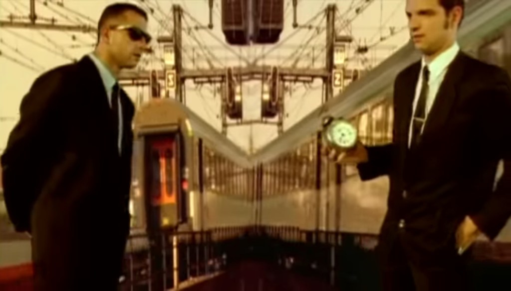 MANO NEGRA 1991: La ballade du train&nbsp;raté…