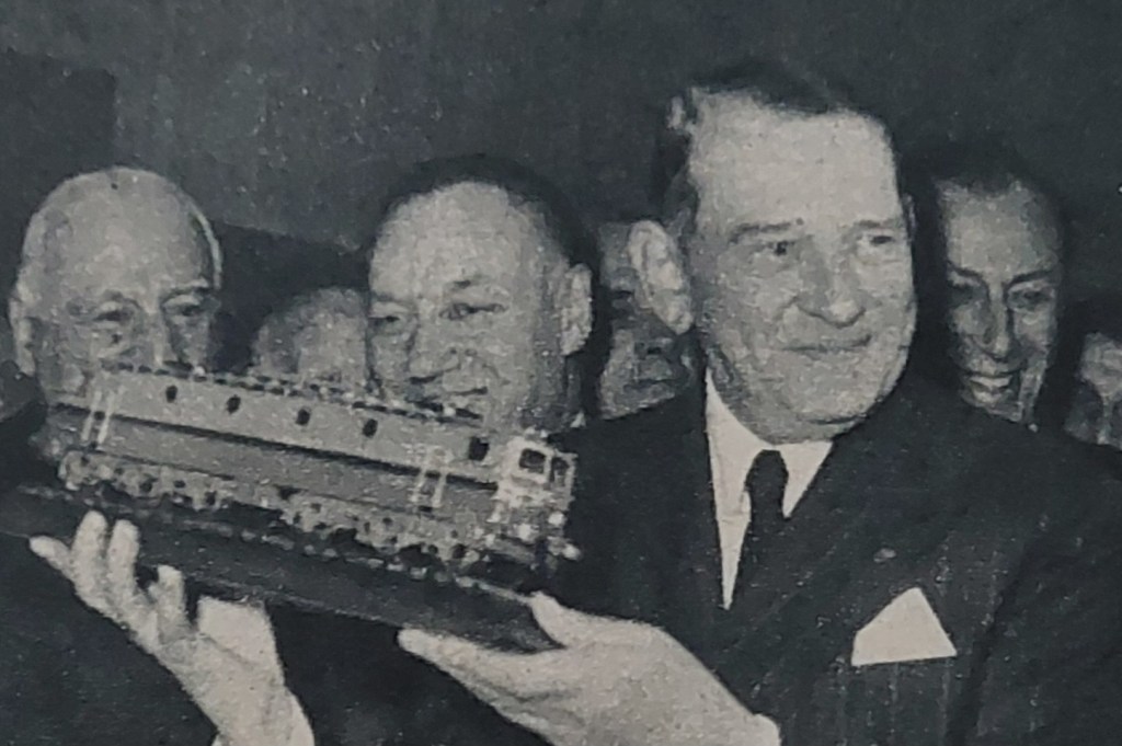 1962: Hommage, Le 22 novembre, DÉCÈS DU PRÉSIDENT René&nbsp;COTY