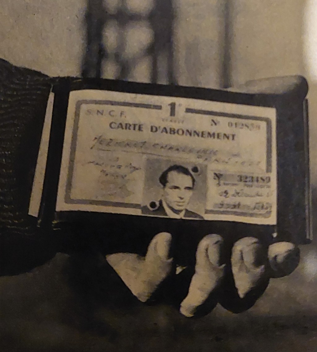 UN FIDÈLE CLIENT DE LA SNCF: 1955 Roger Marche, capitaine de l&rsquo;équipe de France de&nbsp;football